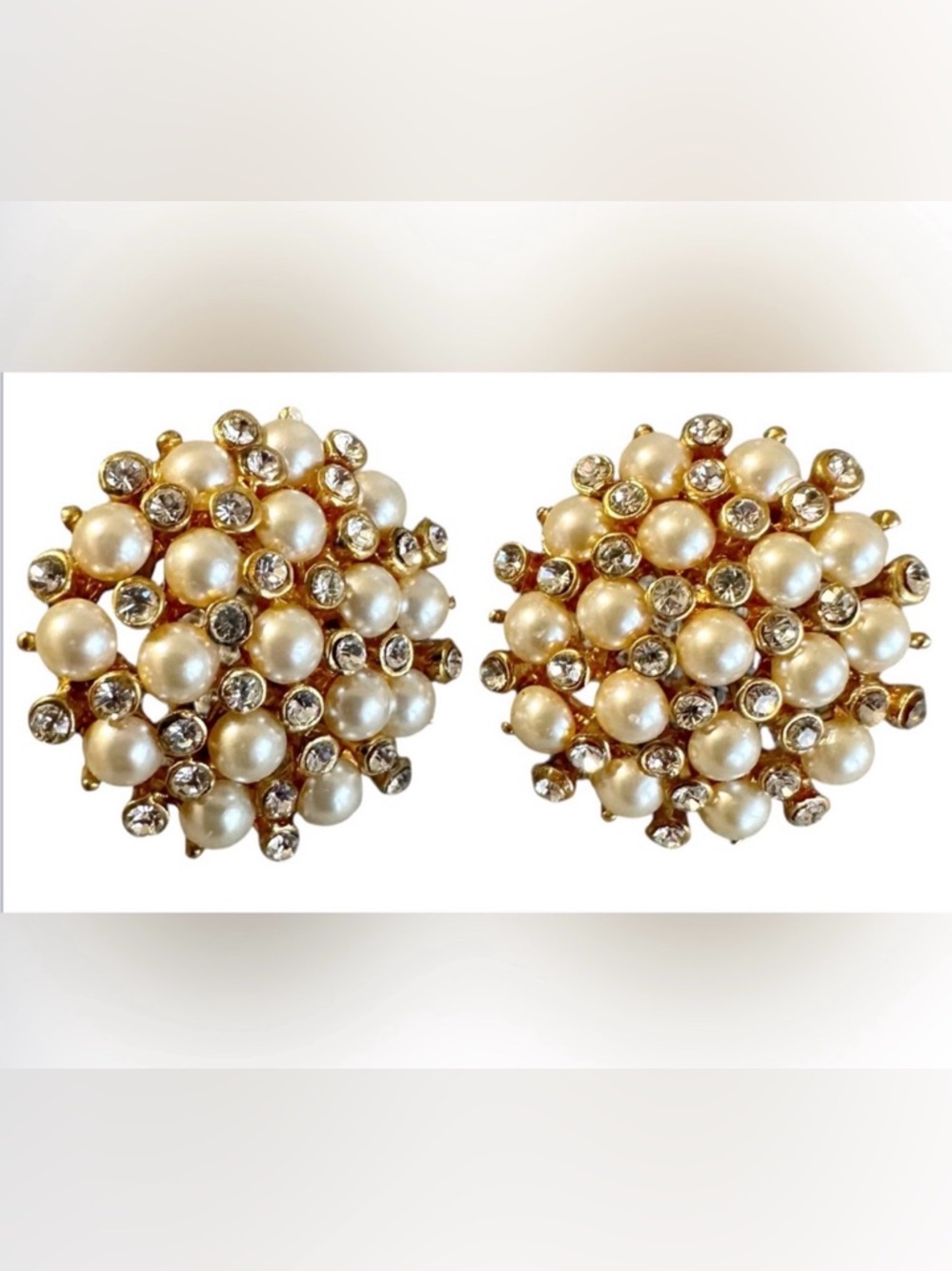 NEW Elegant Gold and Pearl Earrings
